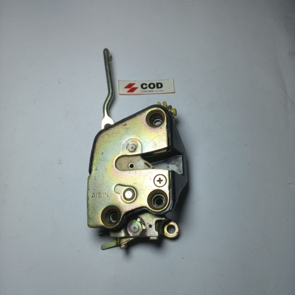 DOOR LOCK (KIRI) DAIHATSU ZEBRA S88(ORISINIL)
