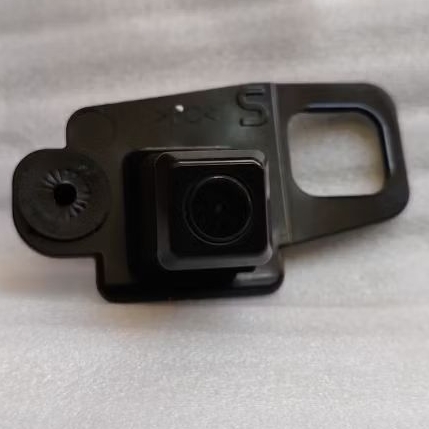 camera mundur innova rebon