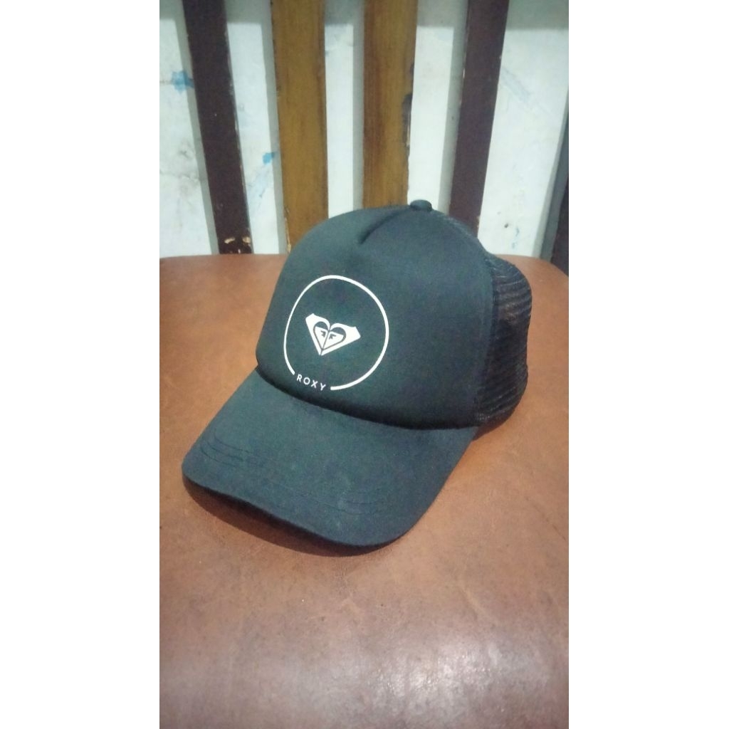 Topi Truck ROXY