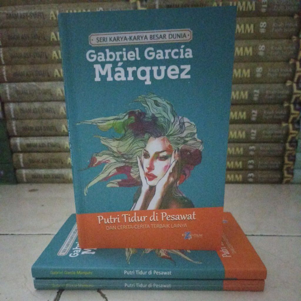 BUKU SEJARAH SASTRA BACAAN MEMOAR PUTRI TIDUR DIPESAWAT (GABRIEL GARCIA MARQUEZ) ORIGINAL