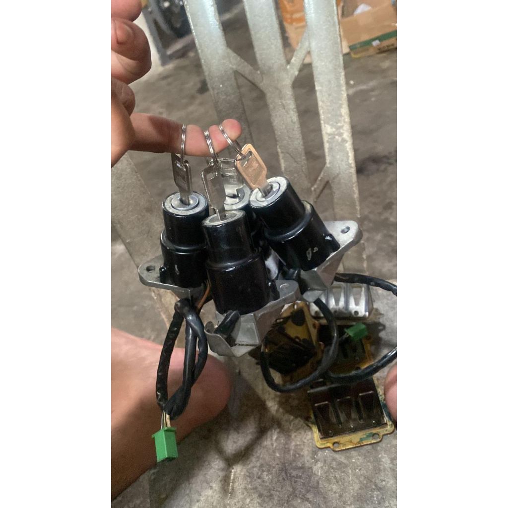 Kunci Kontak Original Ninja RR/R Copotan