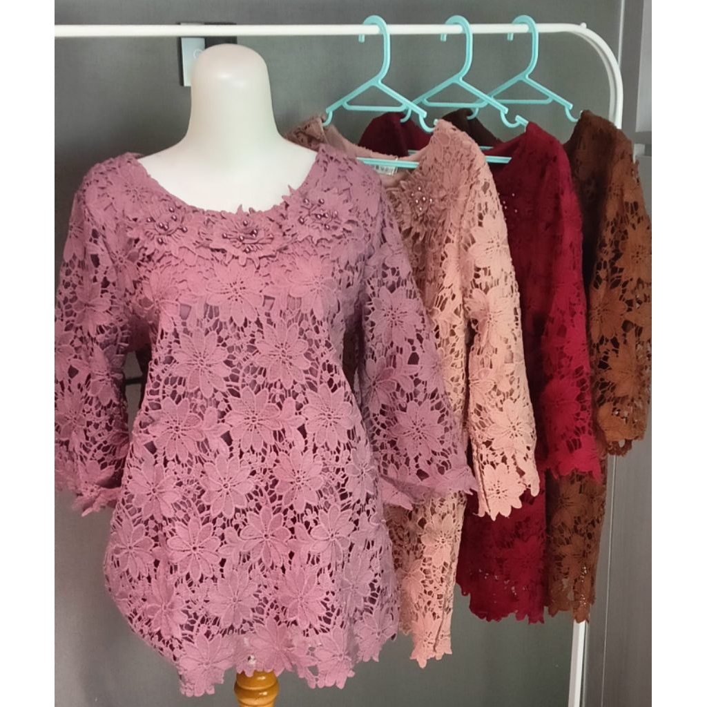 Roemah Baju Omah - Blouse Brukat Super Mewah Cocok untuk Undangan dan Formal