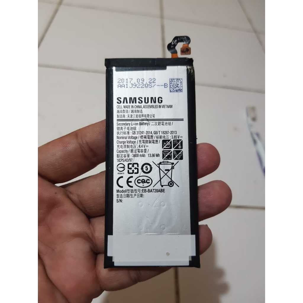 Sparepart Samsung J7 Pro 3/32 Ori Copotan.
