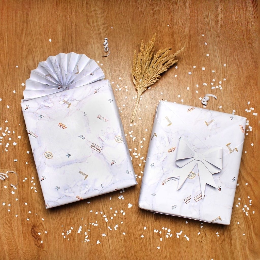 

Packing Ekstra Kertas Kado