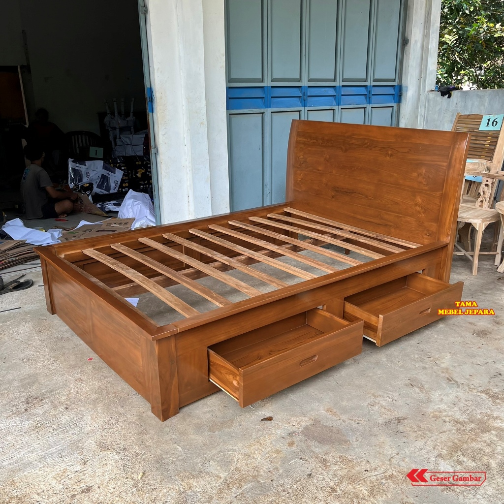 TEMPAT TIDUR LACI MINIMALIS KAYU JATI JEPARA - DIPAN STORAGE MODERN POLOS TERLARIS