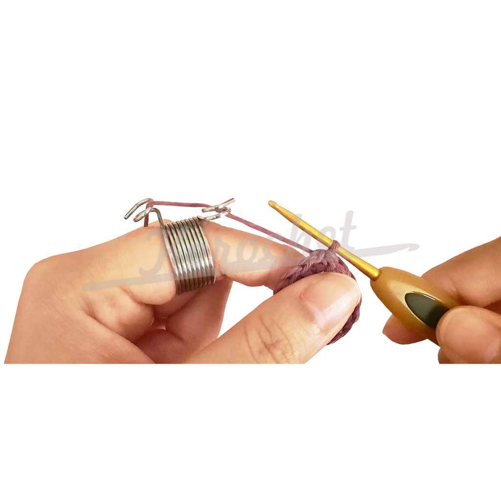 Cincin Alat Bantu Rajut Ring Knitting Thimble