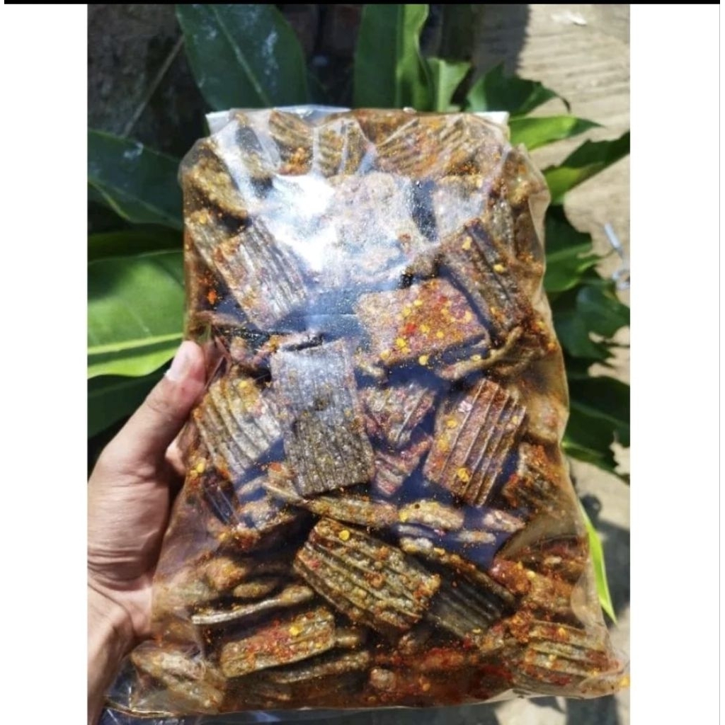 

KRUPUK JENGKOL VIRAL EXTRA PEDAS DAUN JERUK ISI 500GRAM