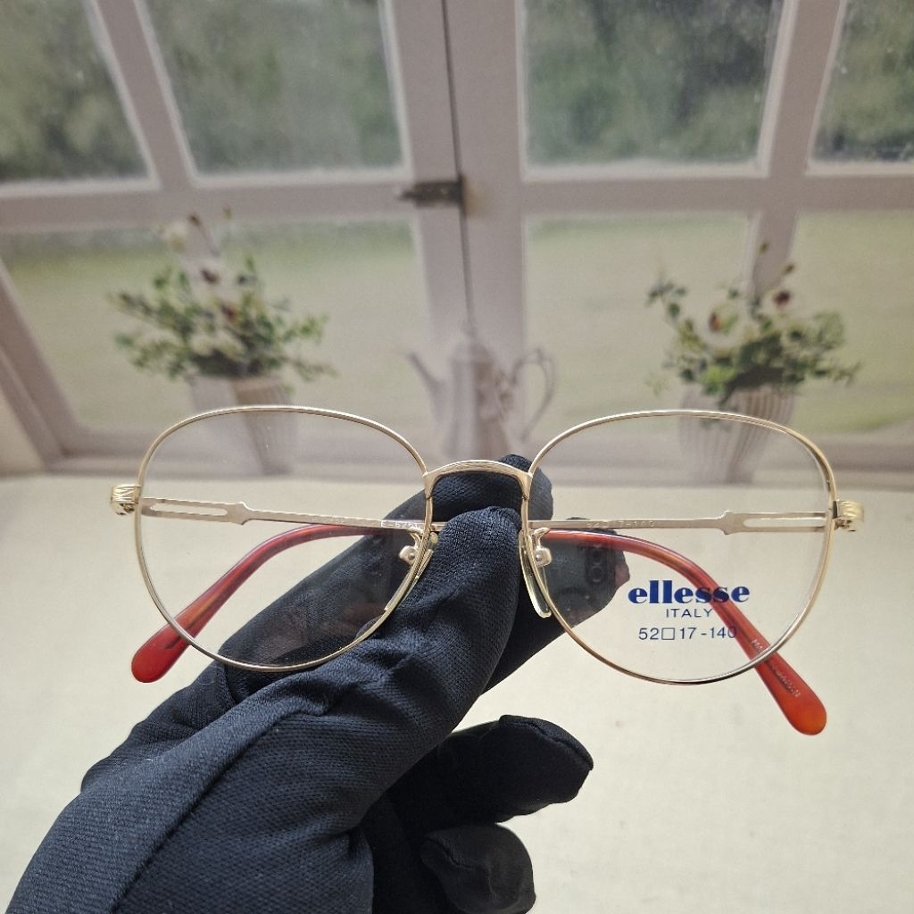 kacamata Vintage Uniqe ELLESSE original Italy NOS