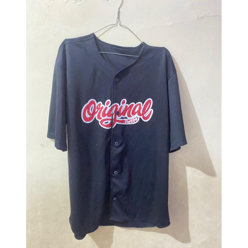 preloved jersey baseball cewe/cowo oversize