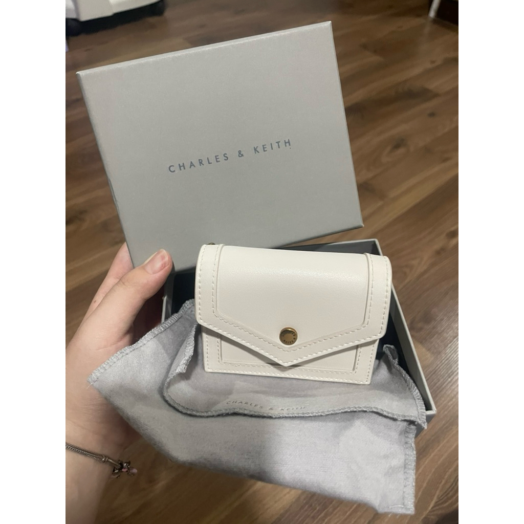Charles & Keith Wallet Chain Original