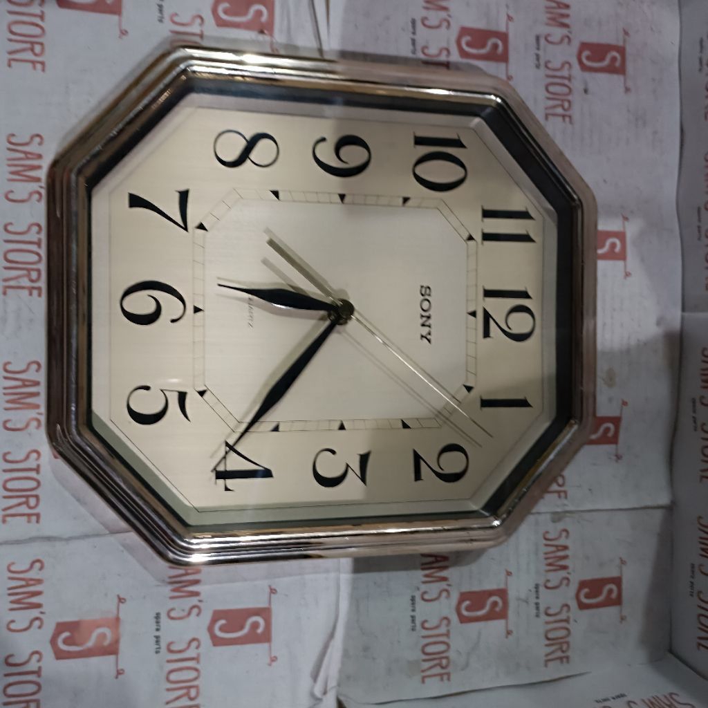 Jam Jadul Sony