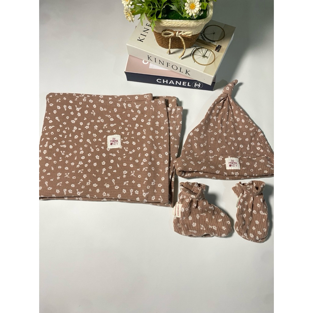 Bedong SET by Mama Onty