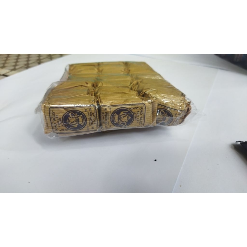 

Kopi Cap Teko/Kopi legenda/SASET 8g 1pack isi 30pcs kopi cap teko toko Agus Bogor