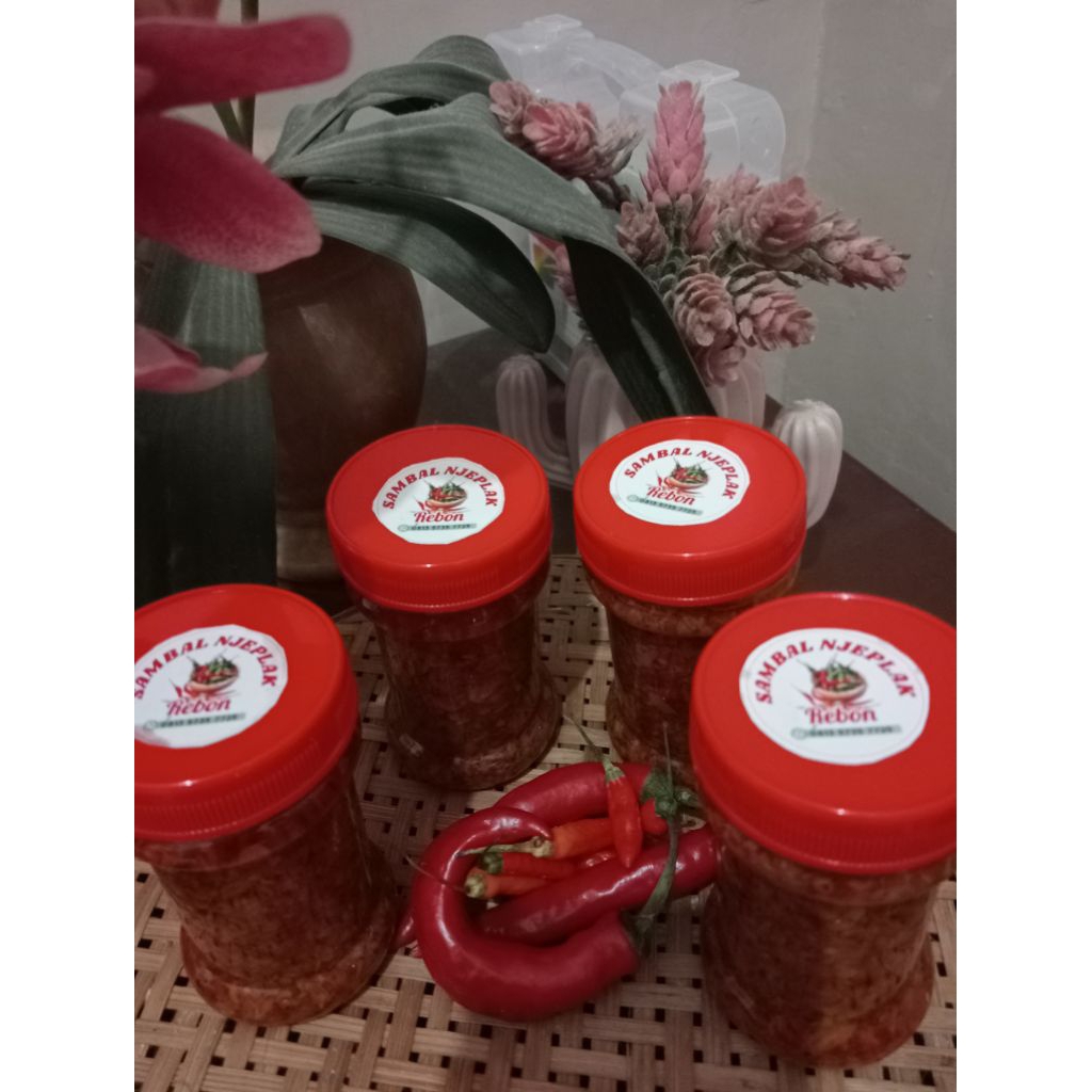 

SAMBAL UDANG REBON PEDAS NJEPLAK NAMPOL 160 Grm