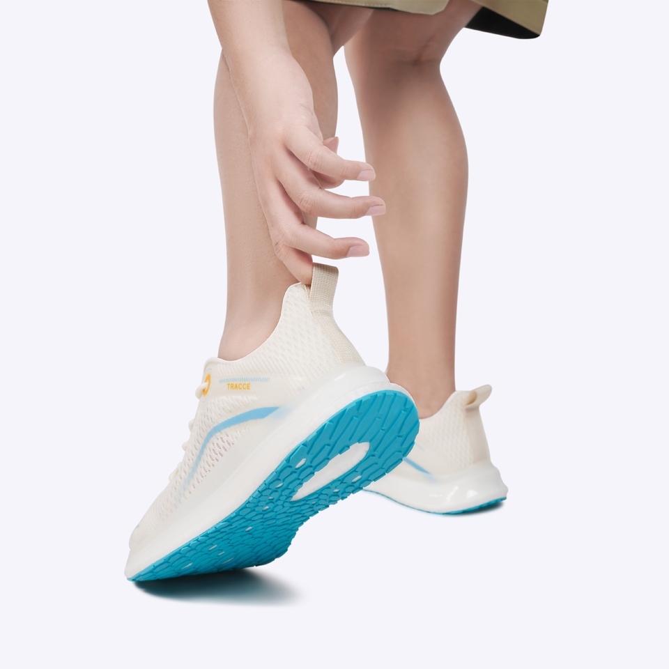 Everbest Tracce Samson Sneakers Pria Beige & Black