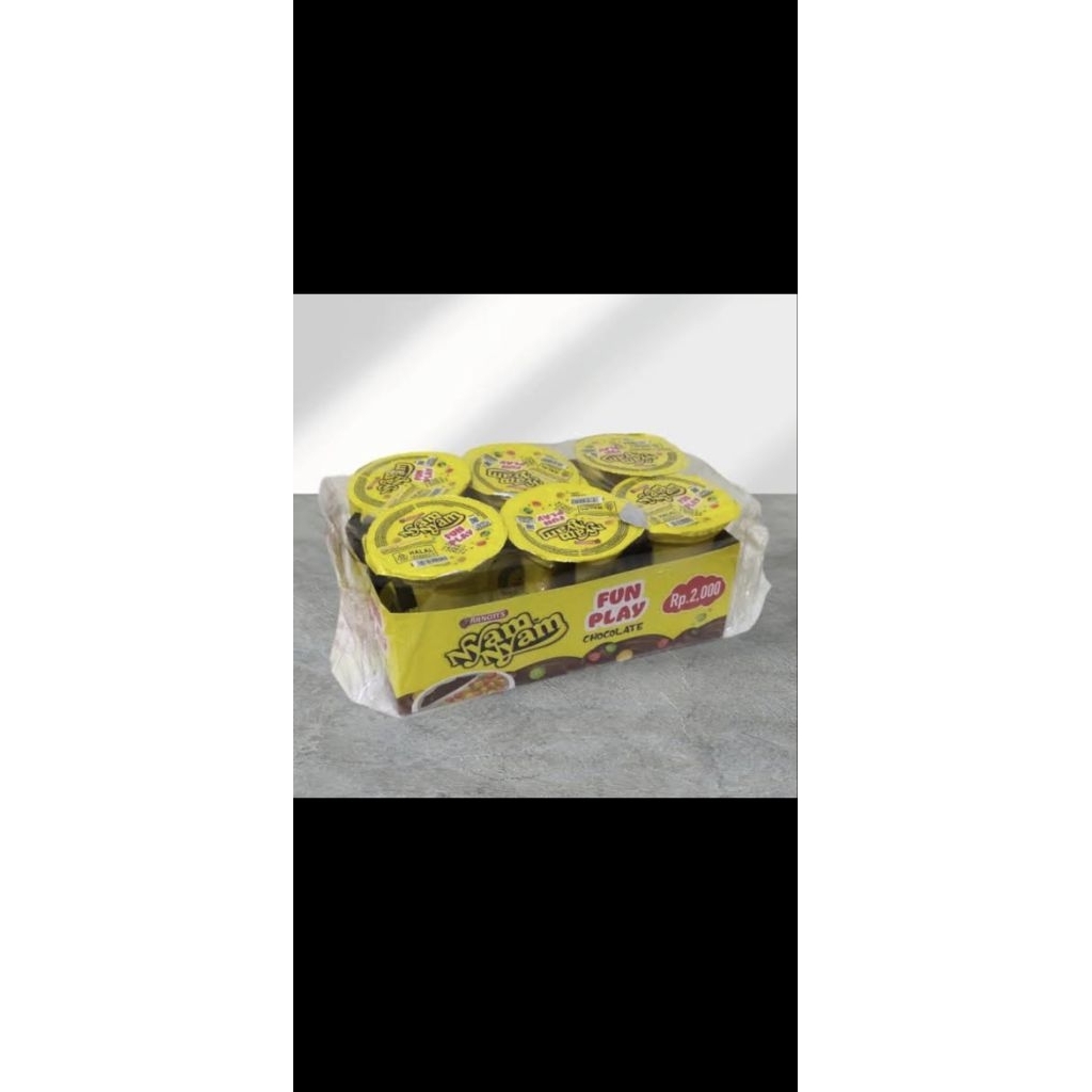 

Nyam Nyam Fun Play Chocolate isi 12 pcs