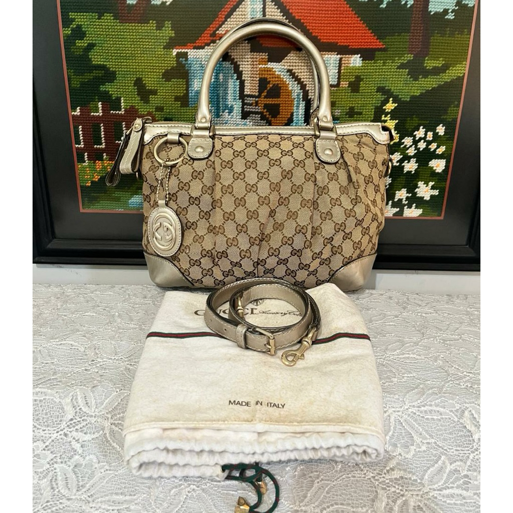 Tas Selempang Gucci Kanvas Monogram - Original Authentic