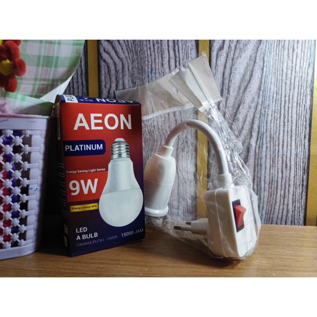 Fitting Lampu utk Meja Belajar + Bohlamp Aeon 9 watt