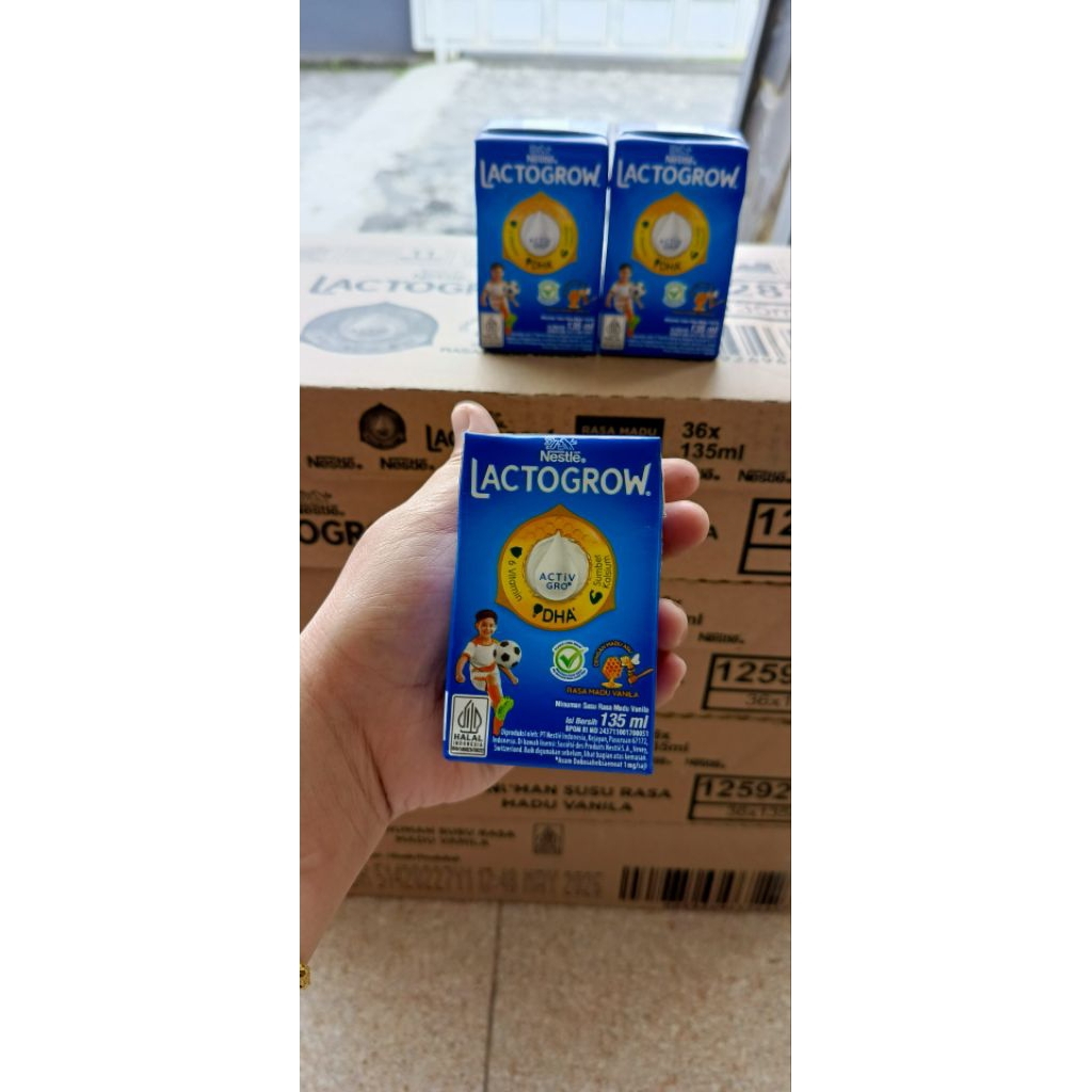

Susu UHT Lactogrow Vanila Madu 36x135ml exp 5/26 Readysiap kirim