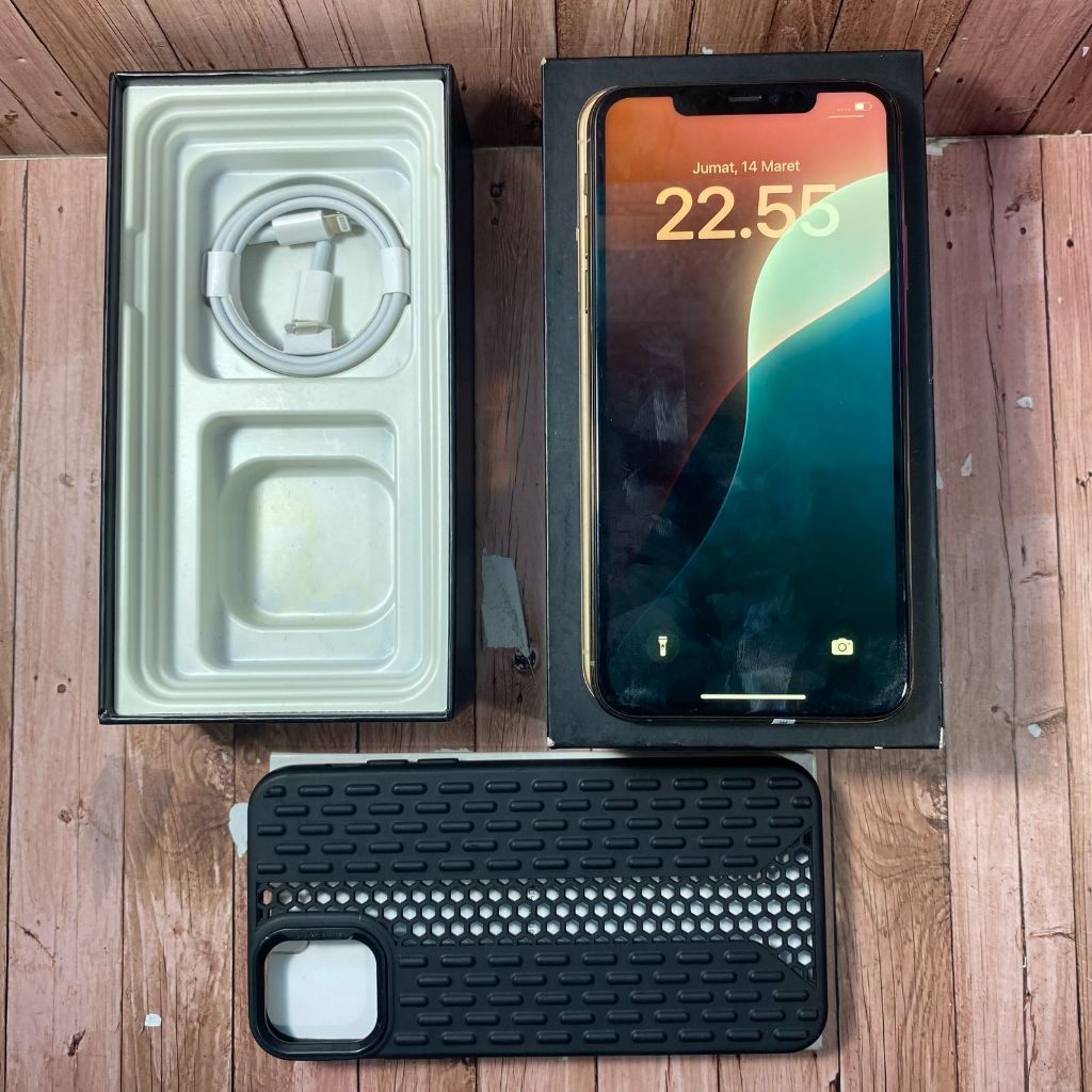 IPHONE 11 PRO MAX 256GB INTER WARNA GOLD