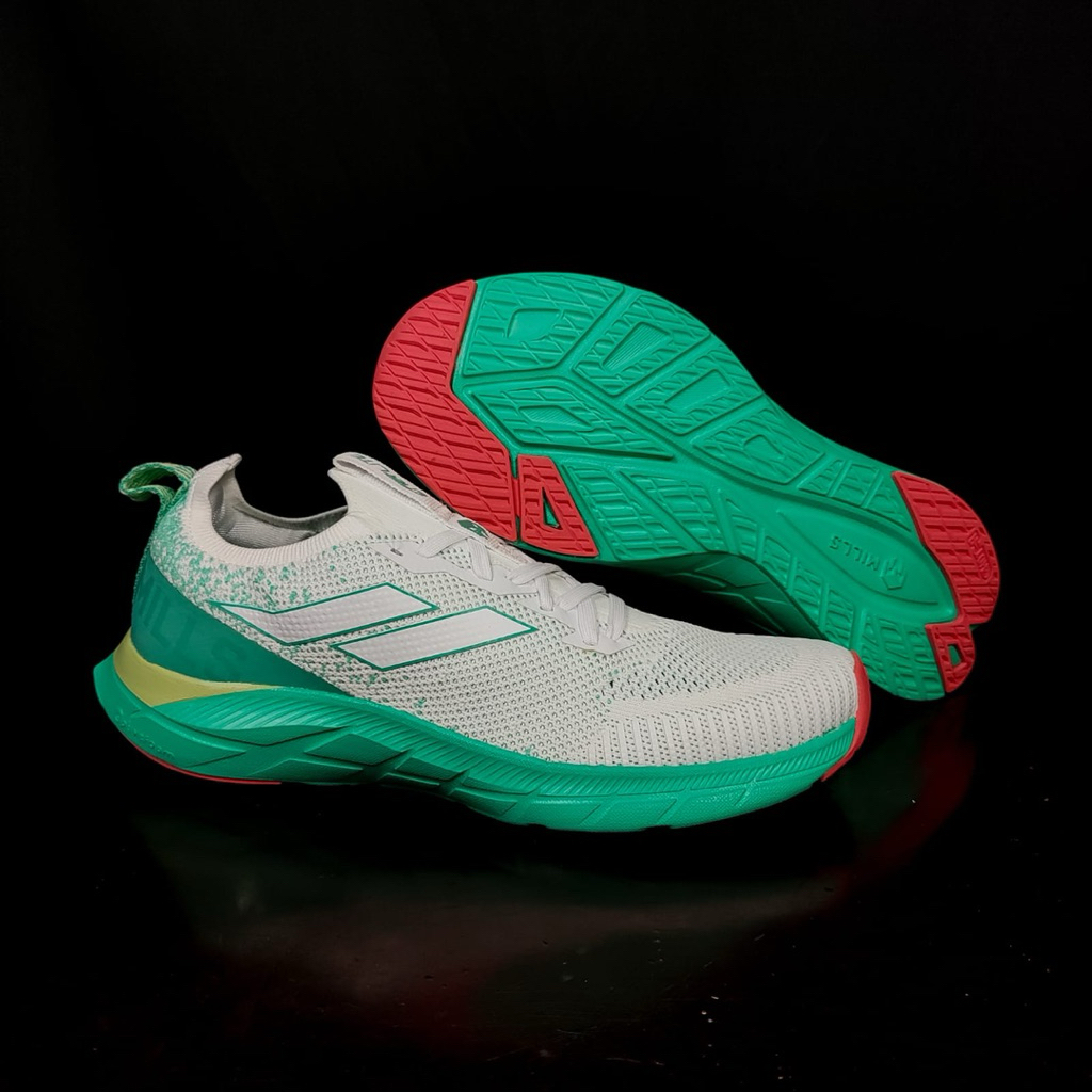 Sepatu Running - MILLS Treximo Enerlite