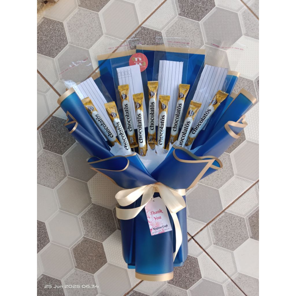 

Buket Snack kecil dan Uang