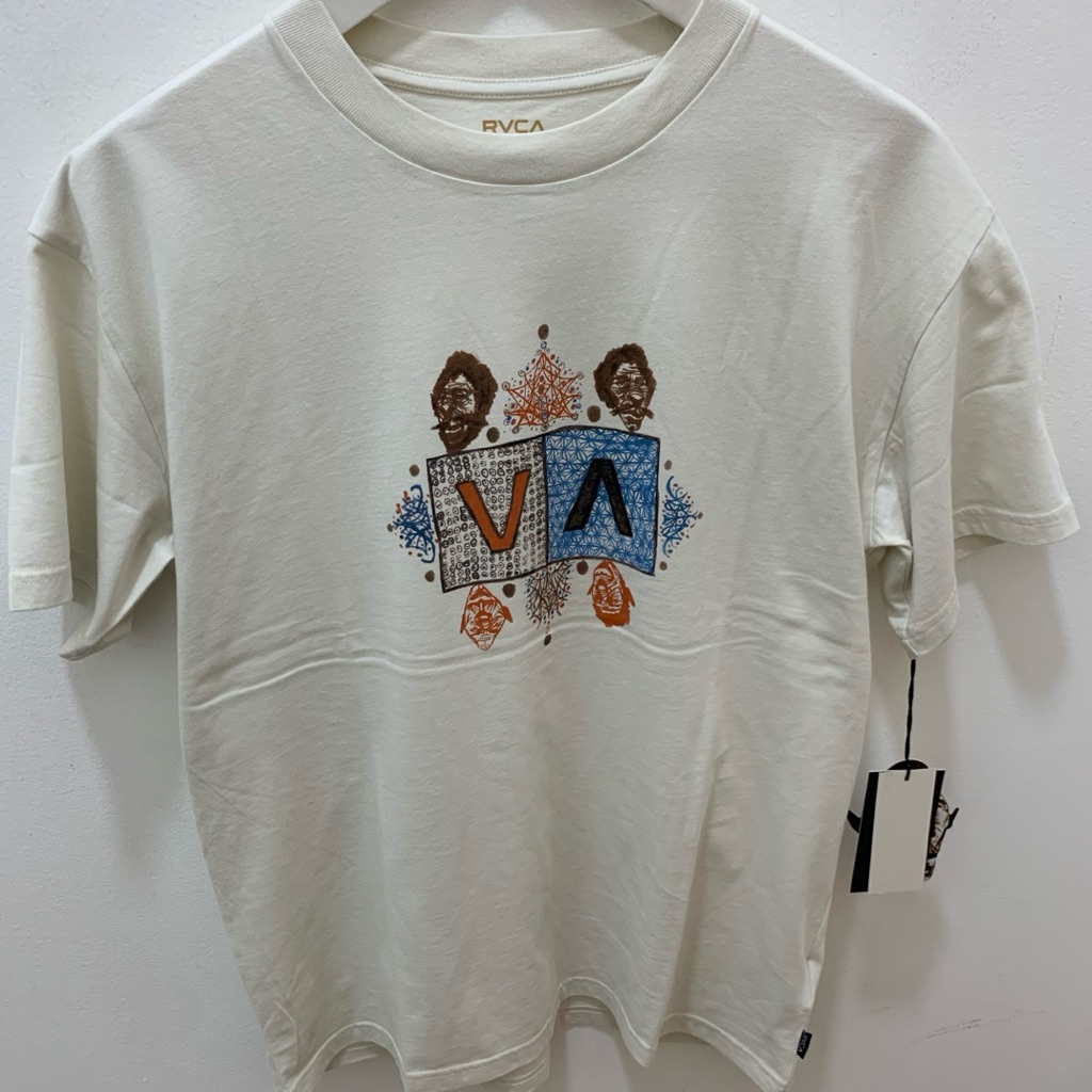 Kaos Pria Rvca Original Jacob Balance Short sleeve Tee off white New