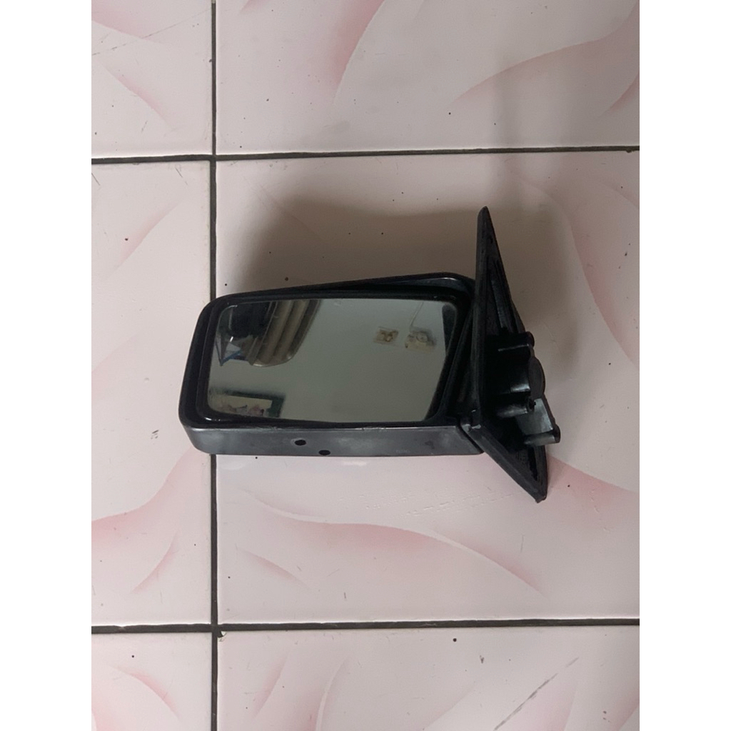 SPION TOYOTA STARLET KOTAK 1984-1986 ORIGINAL (KIRI)