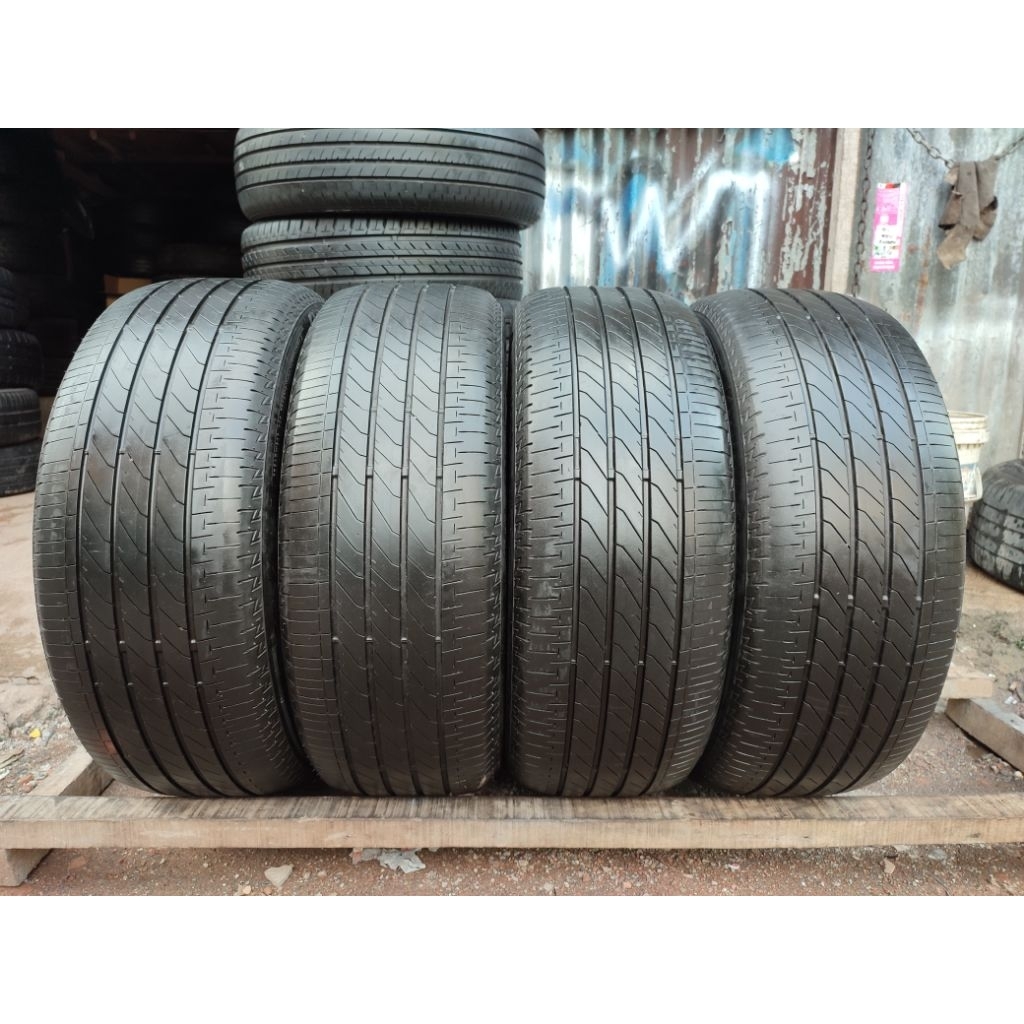 Ban bekas 215/55 R17 Bridgestone Turanza T005A