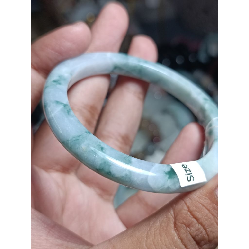 Giok bangle