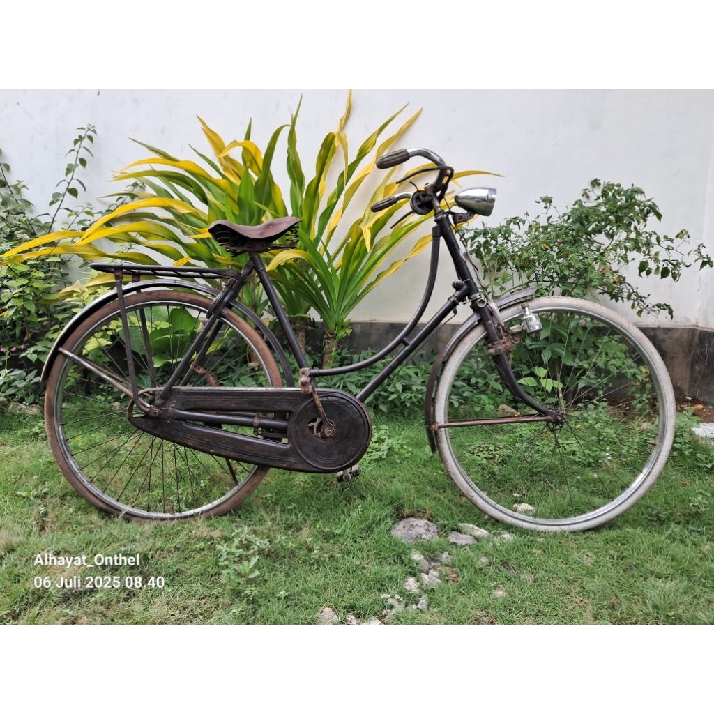 Sepeda Ontel Merk Valuas Holland Antik Jadul