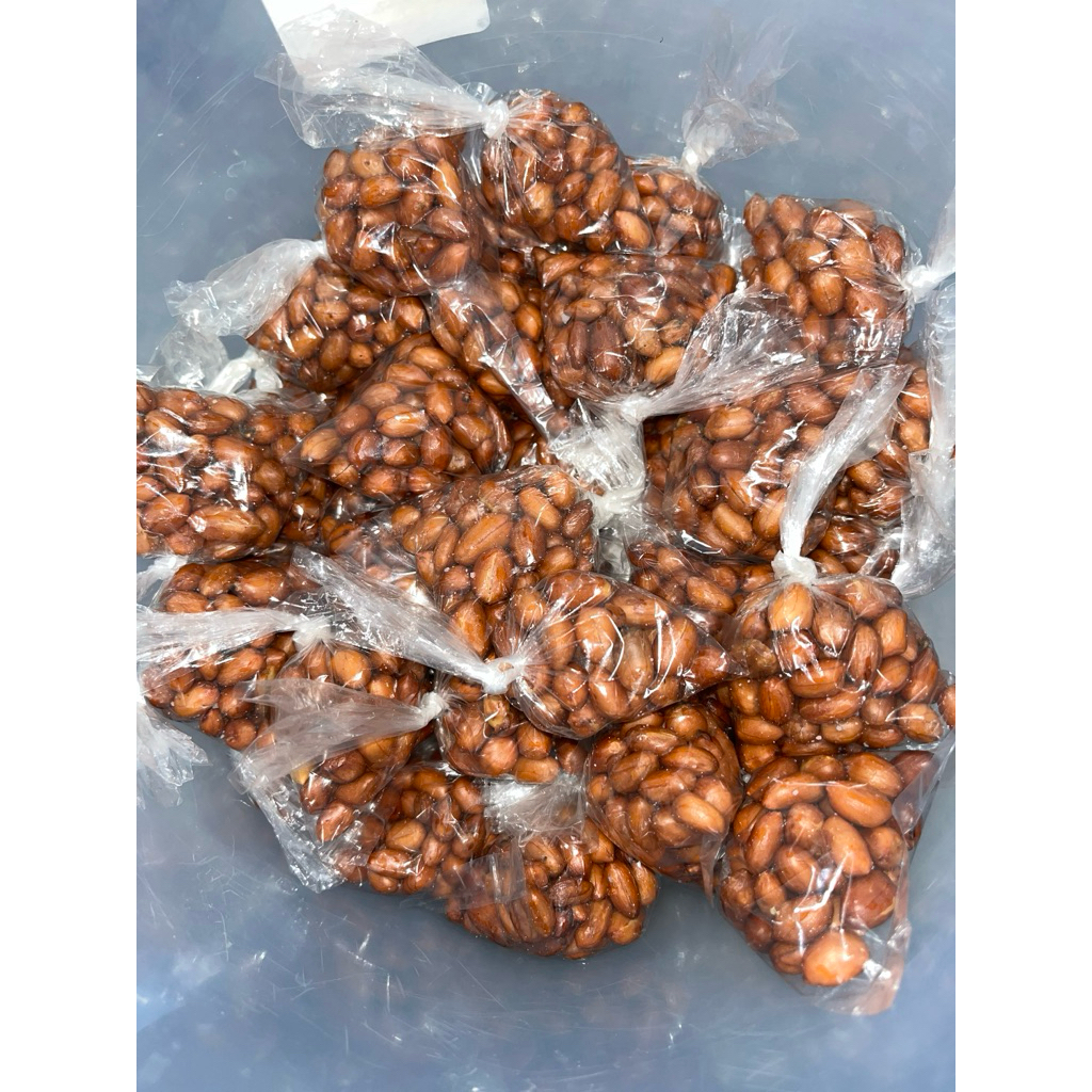 

kacang goreng gurih asin