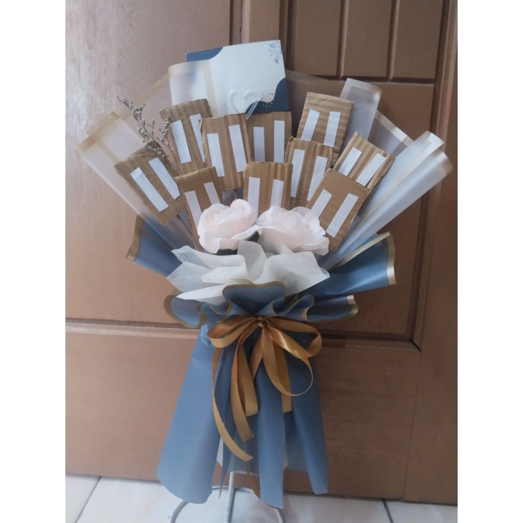 

|MIX WARNA| Buket Polaroid Photo Snack Kopi 10 untuk Ulang Tahun Anniversary