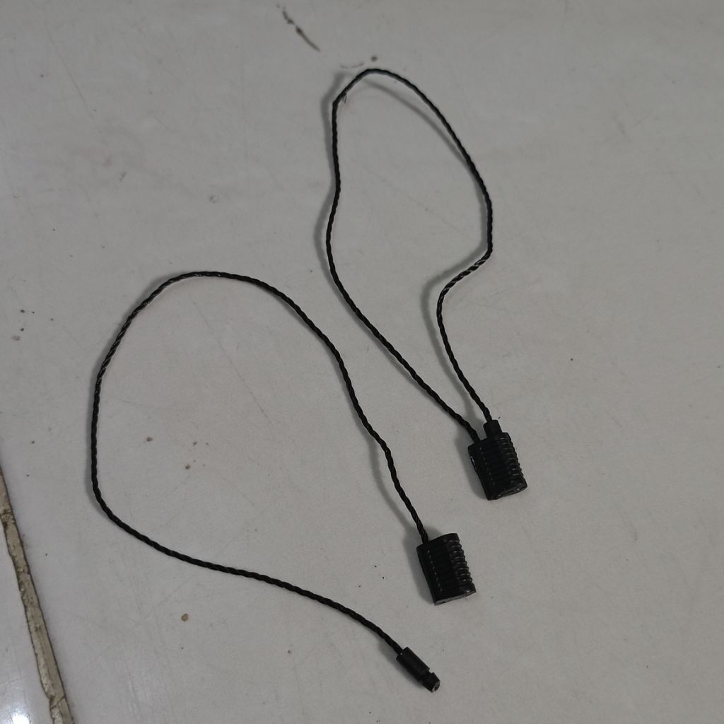 

Tali Hangtag Panjang 20Cm Isi 50Pcs Tali Label Model Clik