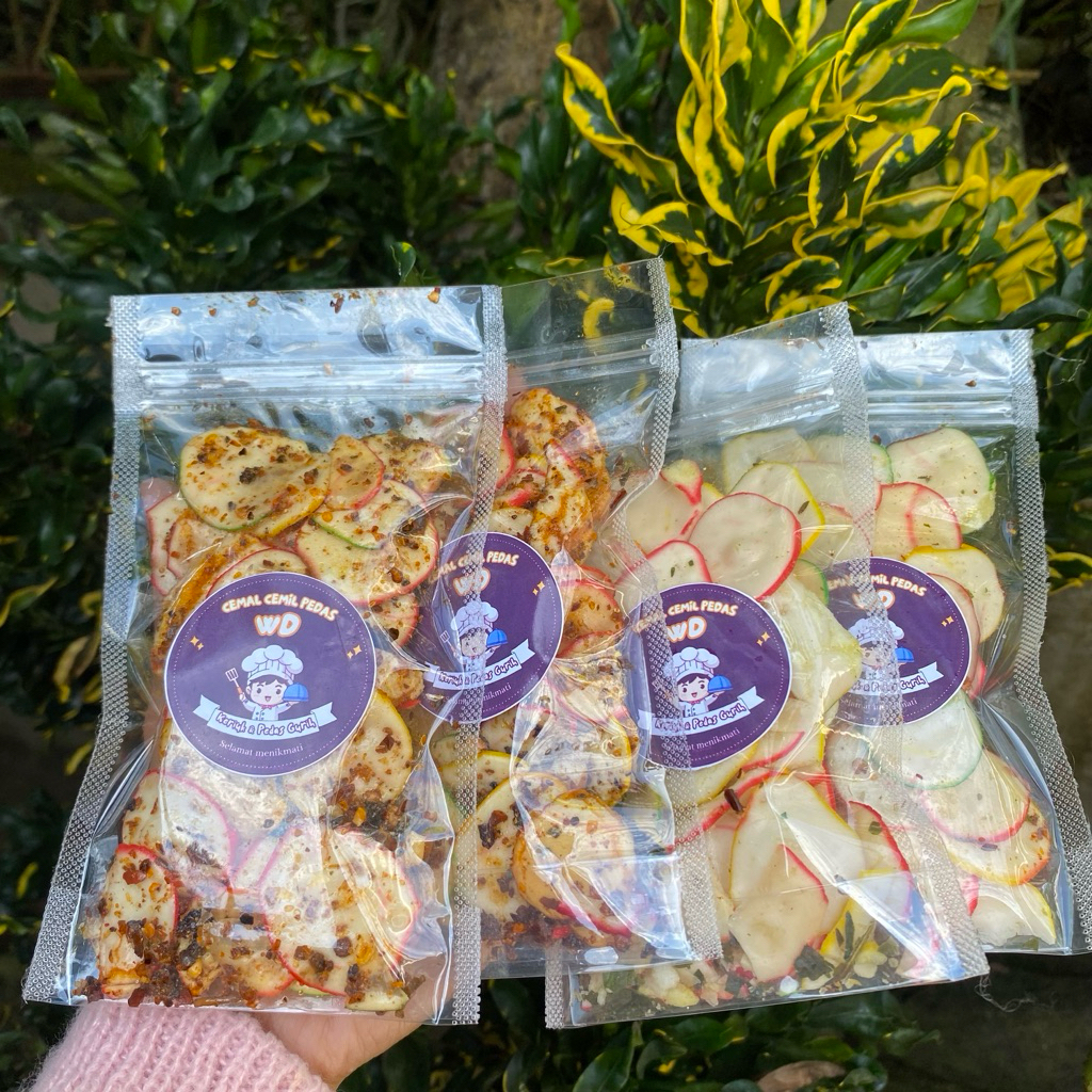 

basreng dan kerupuk seblak wd