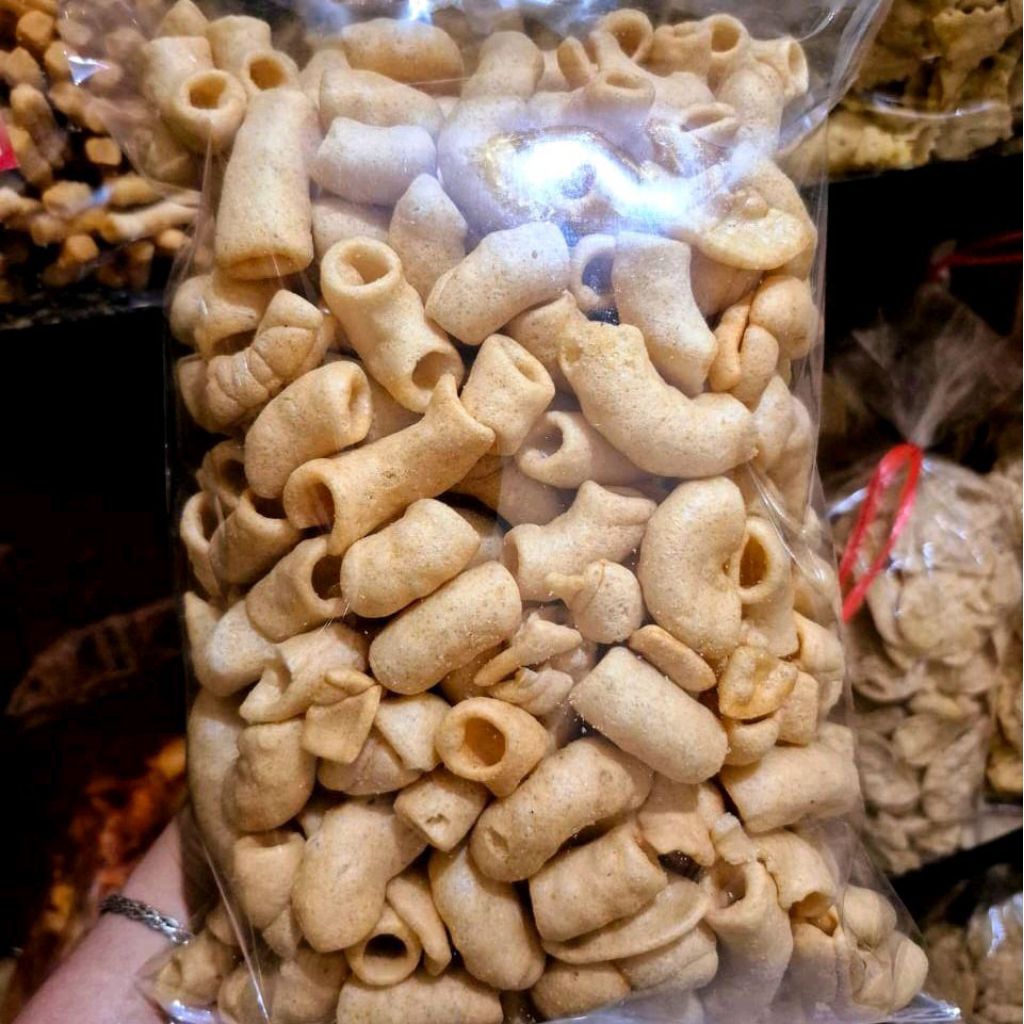 

MAKARONI ASIN 250GR GURIH RENYAH ENAK SNACK CEMILAN MAKANAN JAJANAN