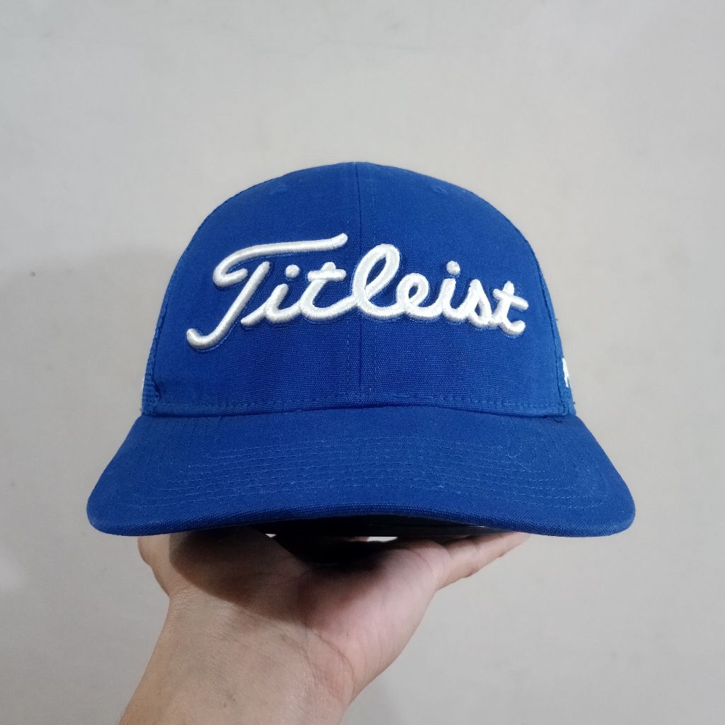 TOPI OLAHRAGA GOLF TRUCKER. TOPI BRAND THRIFTING