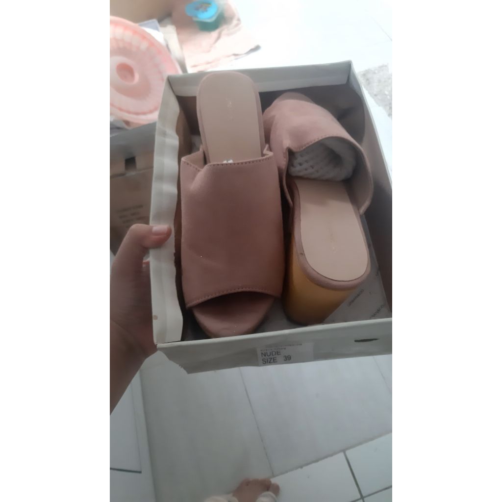 sepatu wanita, bekas baik