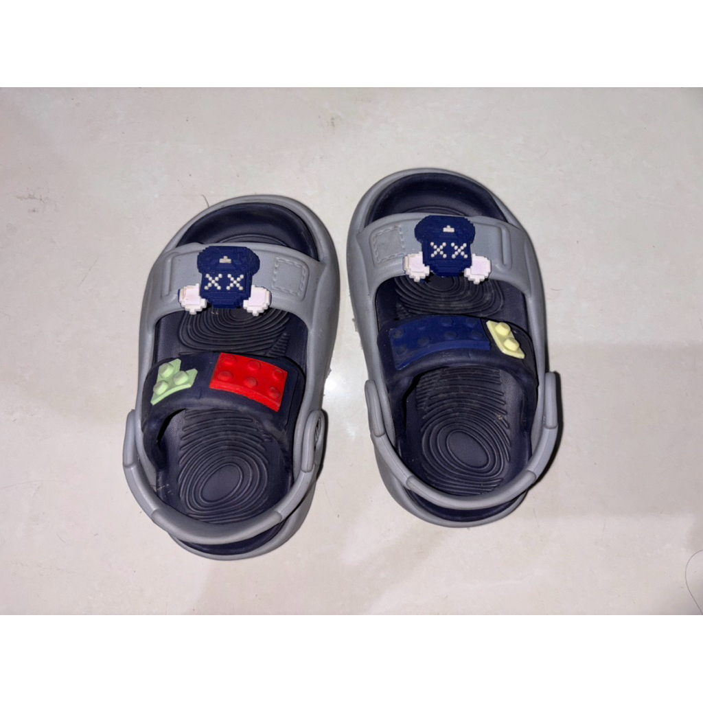 Preloved Sandal Anak