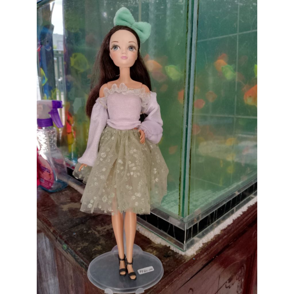 Barbie Kurhn ori matel