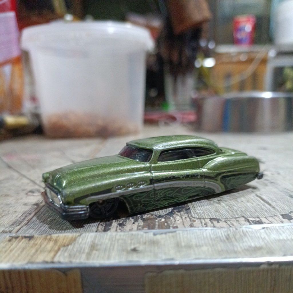 HOT WHEELS LOOSE SO FINE TM GM