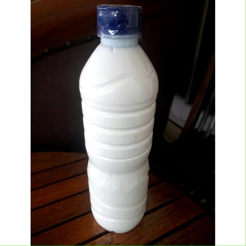 

LEM LATEX SUPER KEMASAN 1 LITER, 1 LITER DI GUNAKAN UNTUK KULIT SINTETIS, KARTON, BUSA, BOLA DLL