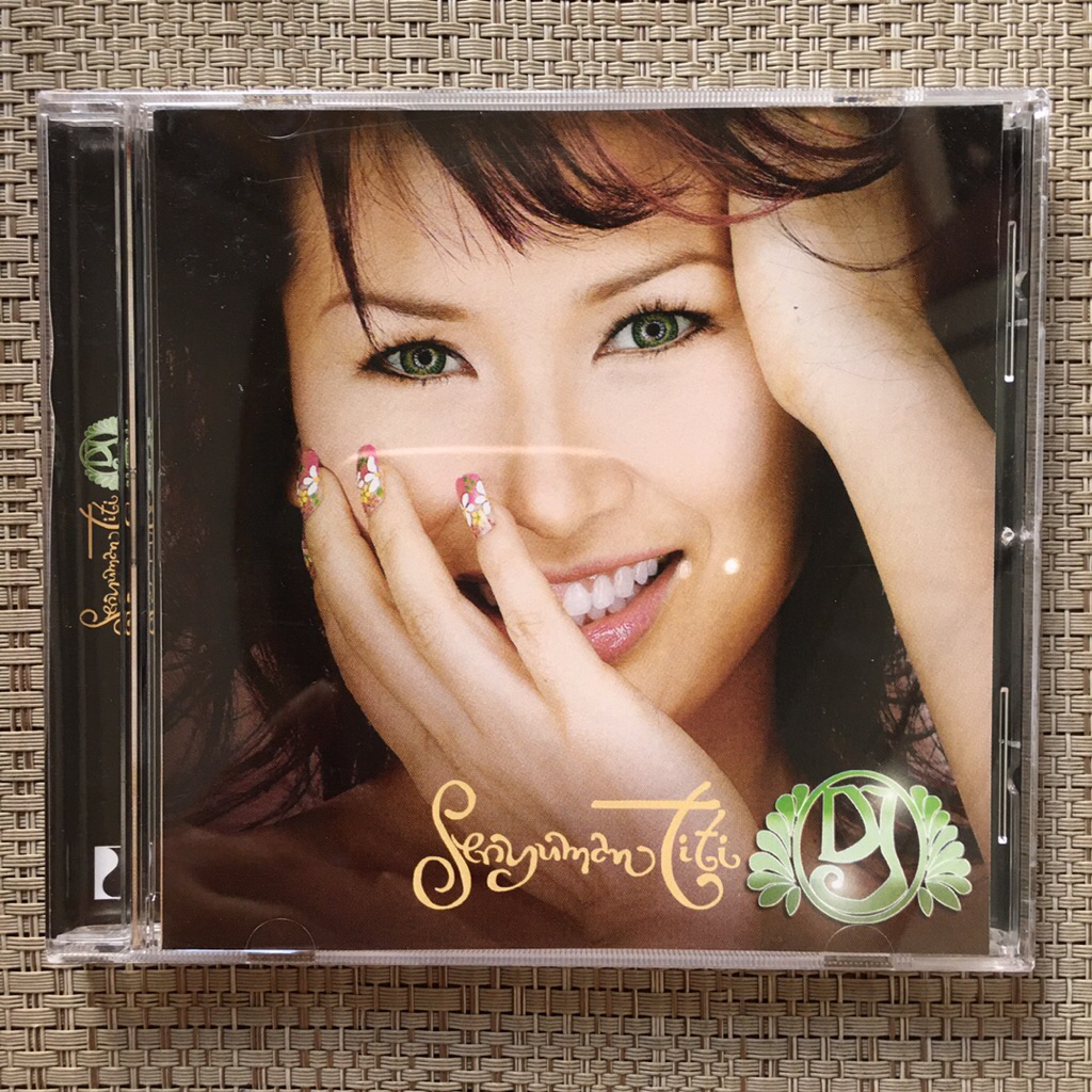 CD Titi DJ - Senyuman