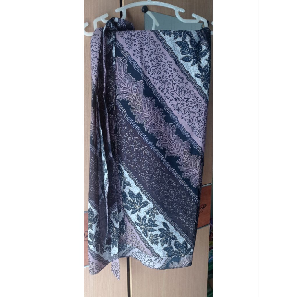 Preloved Rok Lilit Jarik Modern