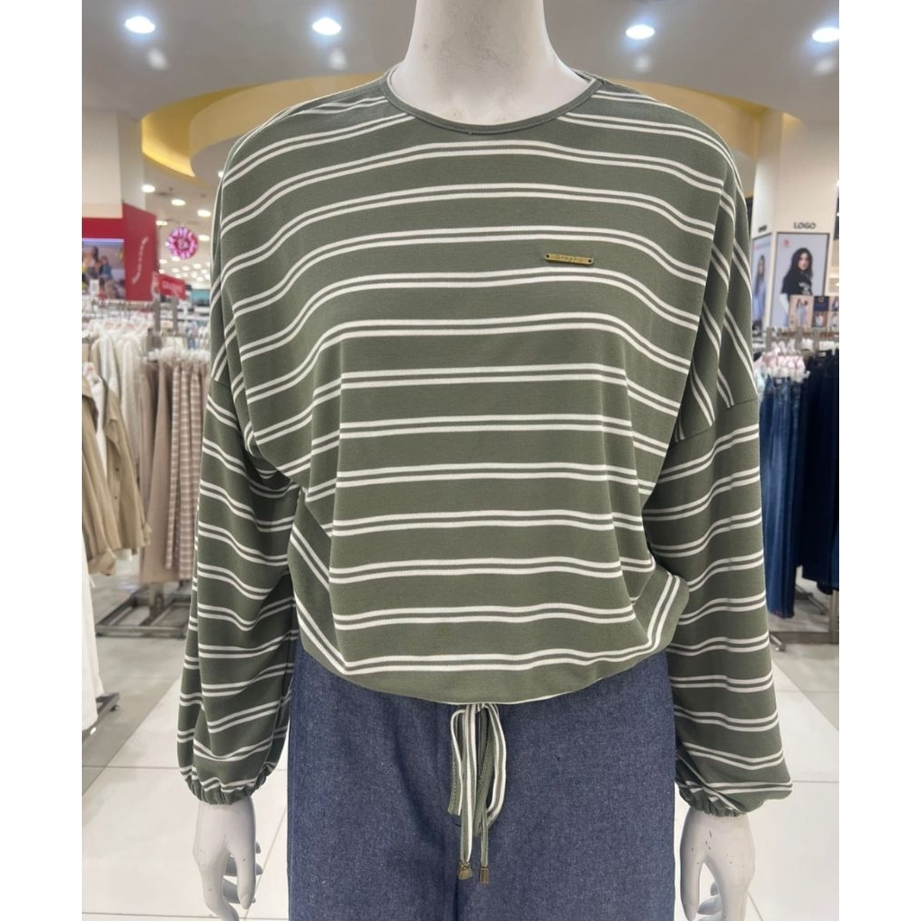Kaos Lengan panjang wanita Graphis