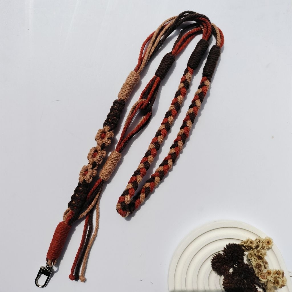 

Lanyard ID card atau HP | Gantungan ID card | Gantungan HP