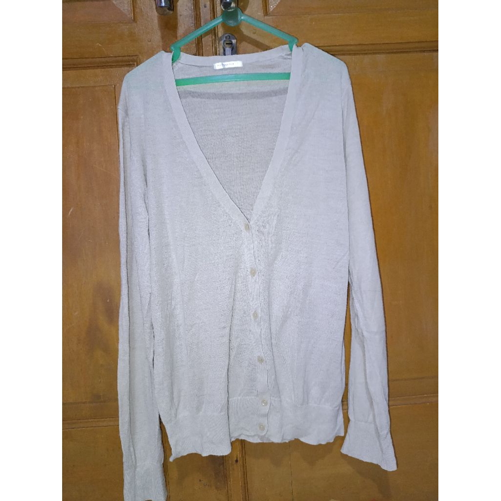 Preloved "cardigan uni uni"