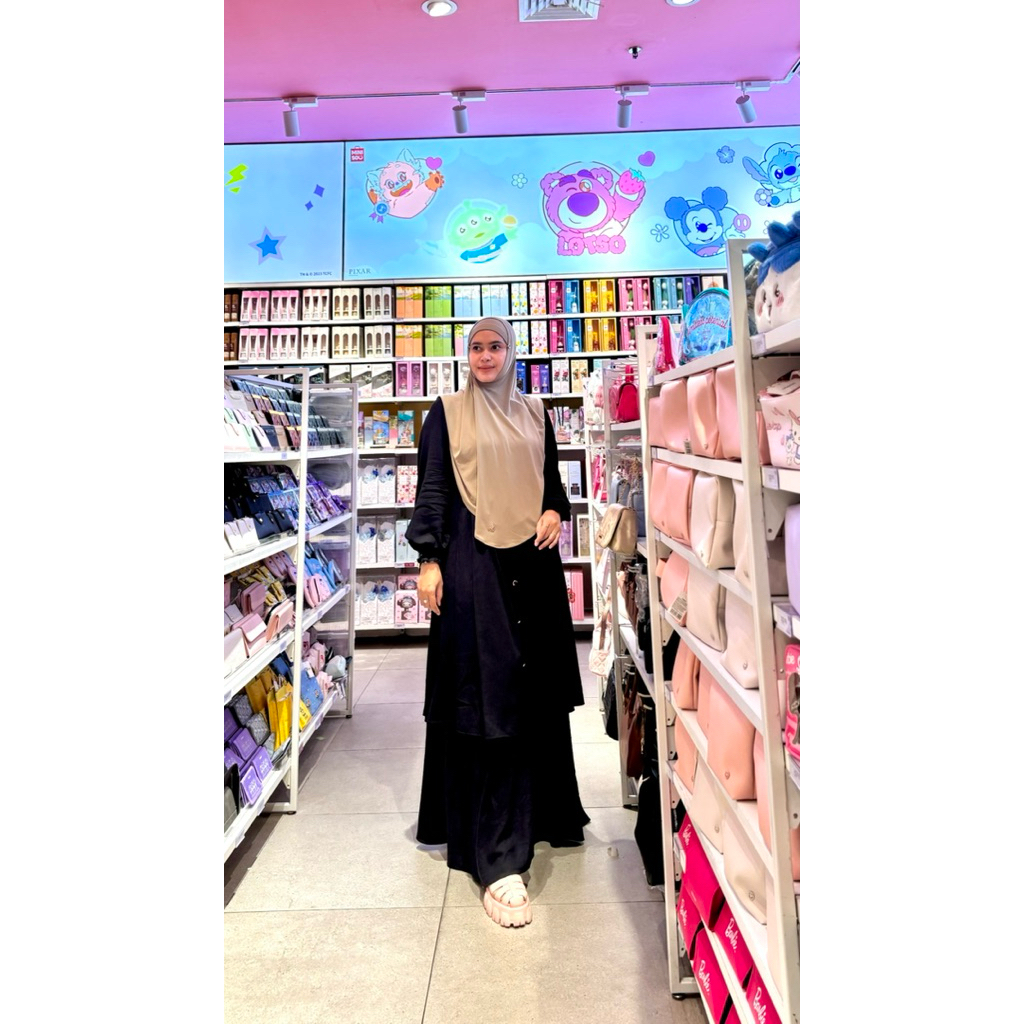 ONE SET ROK ASYURA DITHYA PRATIWI SIGNATURE