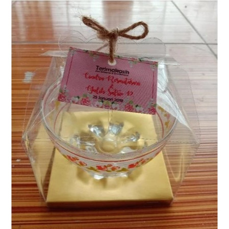 

(MIKA SAJA) Kotak Mika Souvenir Ukuran 10x10x8 cm