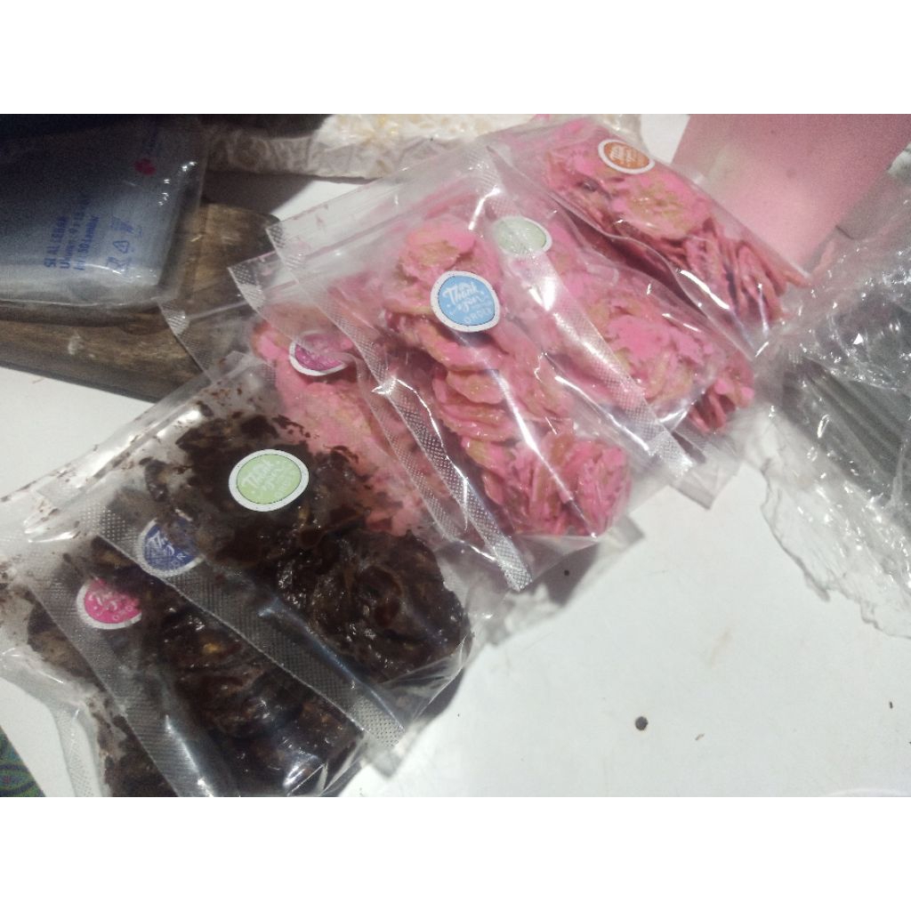 

Kripik pisang lumer renyah 50gr‼️4 pcs 10rb bisa dijual lagi